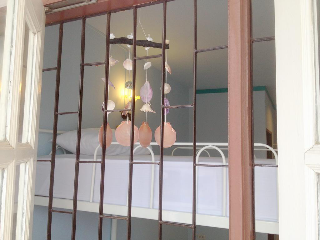 Phuket Blue Hostel Zimmer foto
